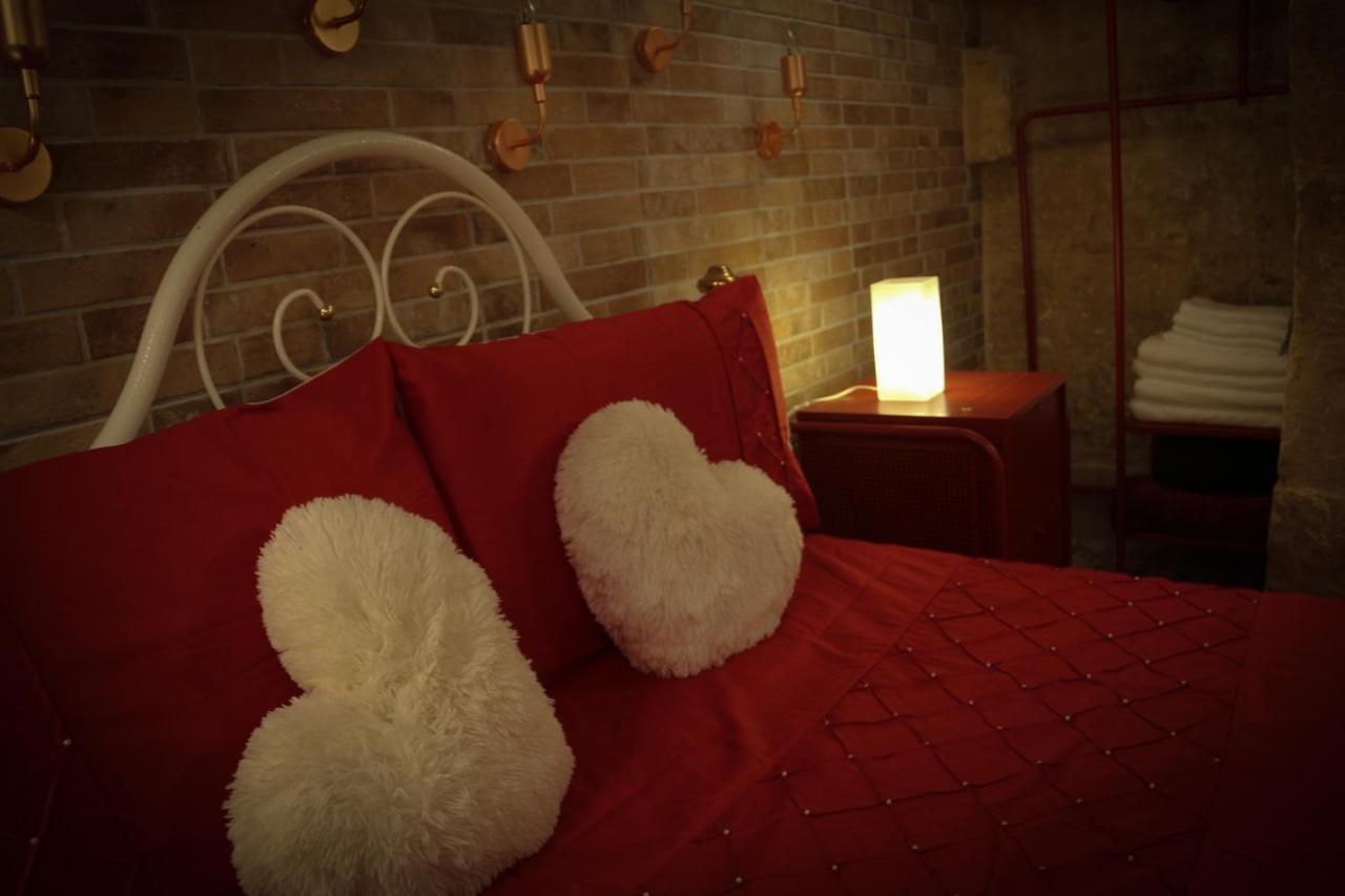 Malta's Naughtiest Cabaret Apartment